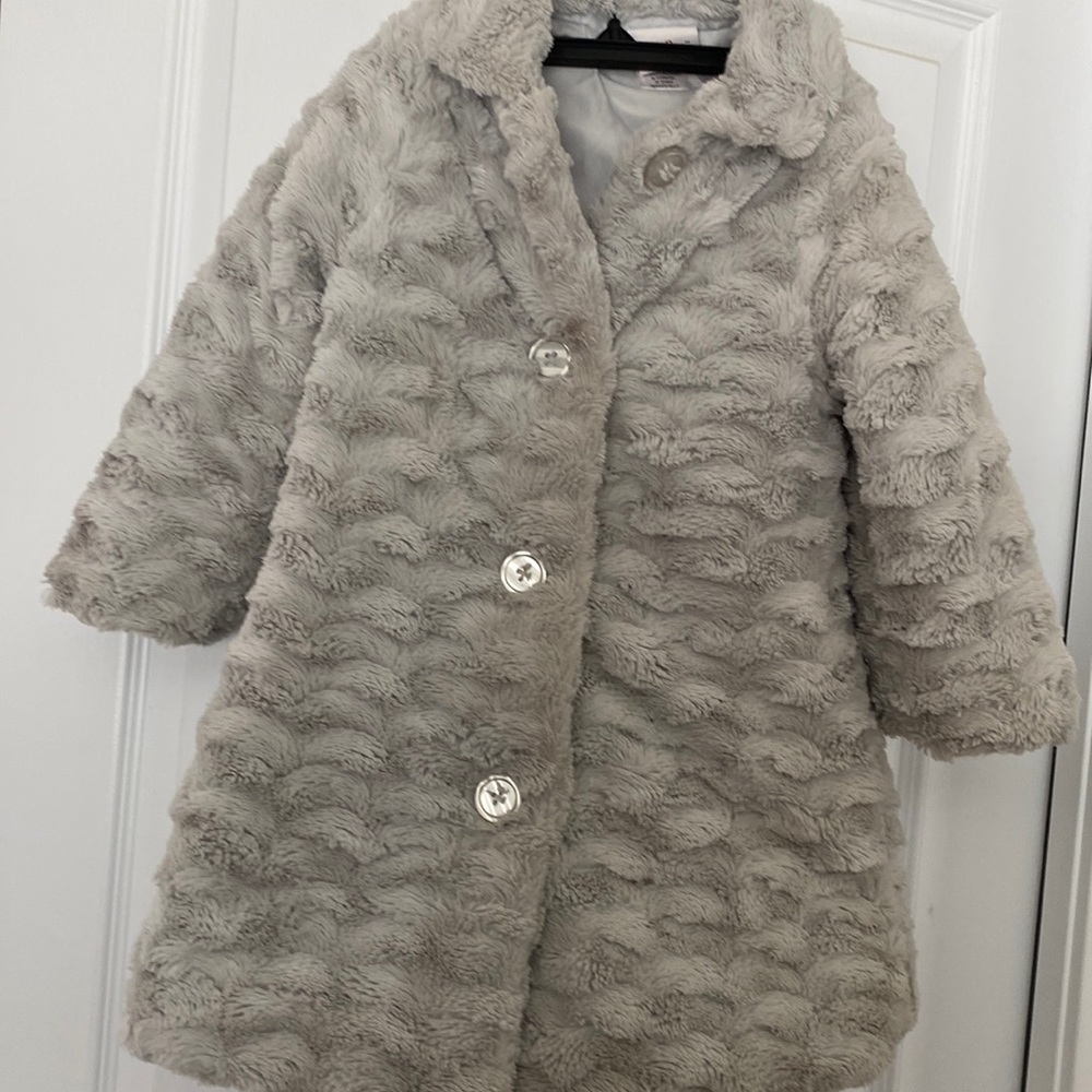Faux fur coat - size 4